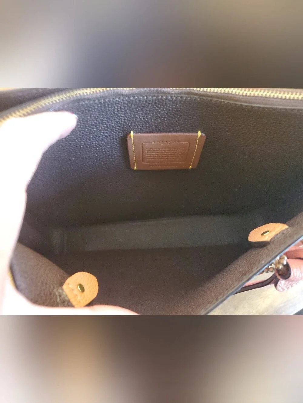 COACH CORAL TYLER CARRYALL IN PERFECT LIKE NEW CONDITION!